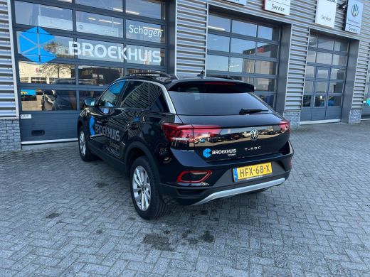 Volkswagen T-Roc 1.5 TSI 150 pk Life Edition 7-DSG | Trekhaak | Navigatie | Automatische Airco | ActivLease financial lease