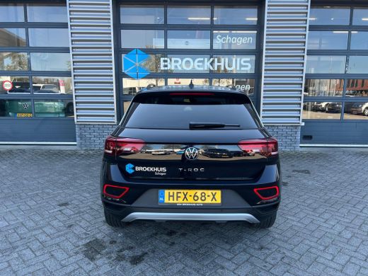 Volkswagen T-Roc 1.5 TSI 150 pk Life Edition 7-DSG | Trekhaak | Navigatie | Automatische Airco | ActivLease financial lease