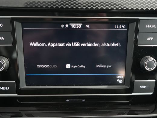Volkswagen Taigo 1.0 TSI Life digitaal instrumentenpaneel 17 Inch LM velgen     | Apple Carplay/Android Auto|telef... ActivLease financial lease