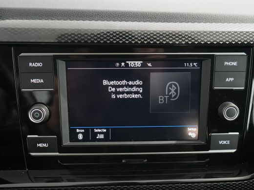 Volkswagen Taigo 1.0 TSI Life digitaal instrumentenpaneel 17 Inch LM velgen     | Apple Carplay/Android Auto|telef... ActivLease financial lease