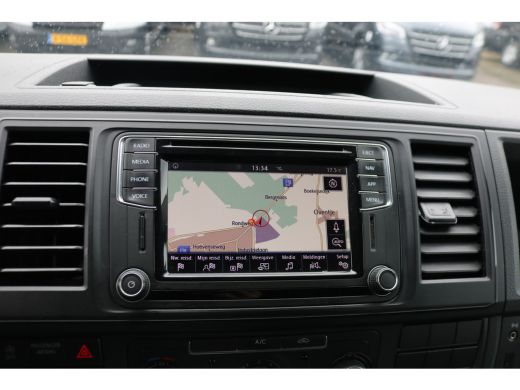 Volkswagen Transporter 2.0 TDI L1 H1 150pk Airco Navigatie ActivLease financial lease
