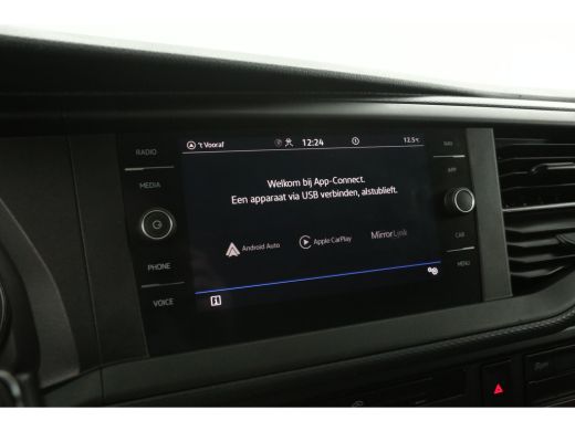 Volkswagen Transporter 2.0 TDI L1H1 140PK Airco Carplay Cruise 2xSchuifdeur Navigatie PDC 3 Persoons Elektrpakket ActivLease financial lease