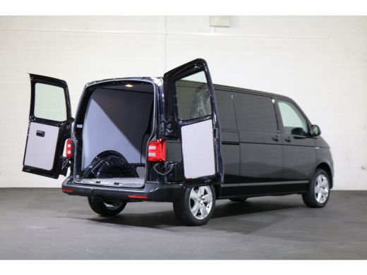 Volkswagen Transporter 2.0 TDI L2 H1 102pk Airco Trekhaak 52dkm ActivLease financial lease