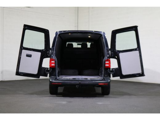 Volkswagen Transporter 2.0 TDI L2 H1 102pk Airco Trekhaak 52dkm ActivLease financial lease