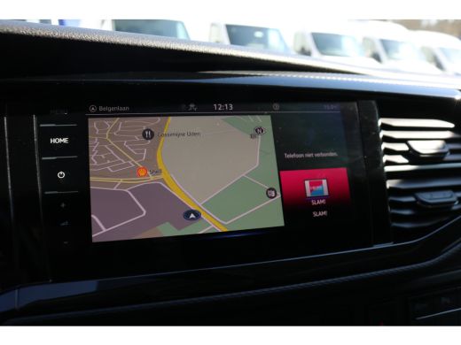Volkswagen Transporter 2.0 TDI L2H1 204pk Bulli Automaat Trekhaak Lederen Stoelen Camera ActivLease financial lease