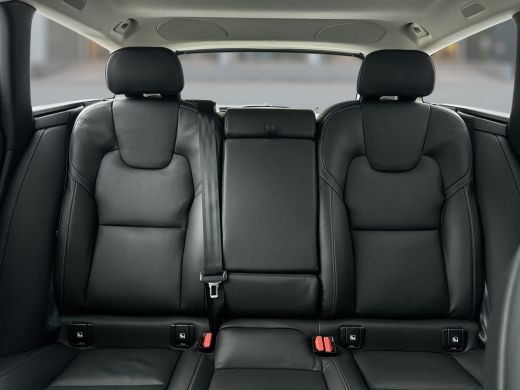 Volvo  V90 T6 Recharge AWD Ultra Bright | 20" | Nappa leder | Massage stoelen | 360 Camera | Trekhaak | Pano... ActivLease financial lease