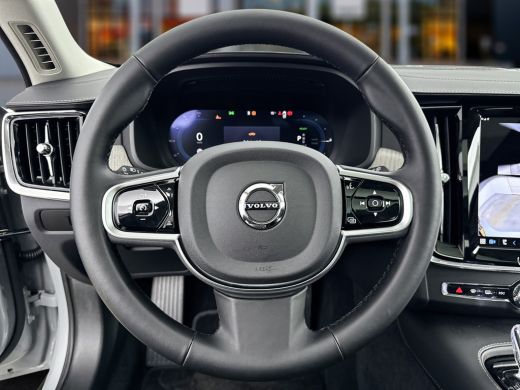 Volvo  V90 T6 Recharge AWD Ultra Bright | 20" | Nappa leder | Massage stoelen | 360 Camera | Trekhaak | Pano... ActivLease financial lease