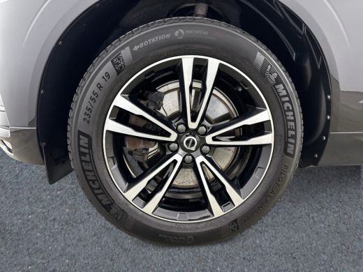 Volvo  XC60 B5 Momentum Exclusive | 19" | Panoramadak | Leder | Head-up | Harman Kardon | 360 Camera | Stoel/... ActivLease financial lease