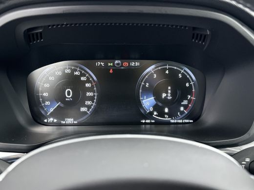 Volvo  XC60 B5 Momentum Exclusive | 19" | Panoramadak | Leder | Head-up | Harman Kardon | 360 Camera | Stoel/... ActivLease financial lease