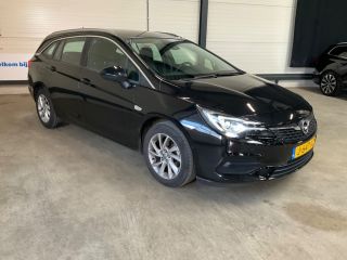 Opel Astra Sports Tourer 1.2 Elegance | Achterbank in delen neerklapbaar | Achteruitrijcamera | Bluetooth te...