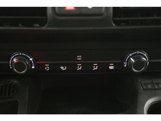 Citroën Berlingo 1.5 BlueHDI L2H1 Airco Cruise Carplay Parkeersensoren Elektrpakket Trekhaak ActivLease financial lease