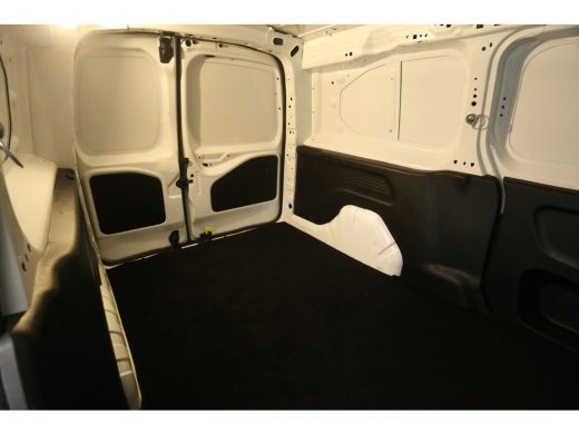 Citroën Berlingo 1.5 BlueHDI L2H1 Airco Cruise Carplay Parkeersensoren Elektrpakket Trekhaak ActivLease financial lease