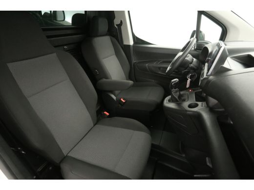 Citroën Berlingo 1.5 BlueHDI L2H1 Airco Cruise Carplay Parkeersensoren Elektrpakket Trekhaak ActivLease financial lease