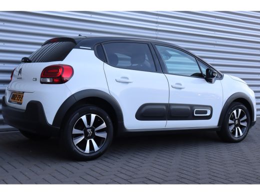 Citroën C3 1.2 PURETECH 83PK 5-DRS SHINE / NAVI / CLIMA / LED / PDC / 16" LMV / CAMERA / KEYLESS / WINTERPAK... ActivLease financial lease