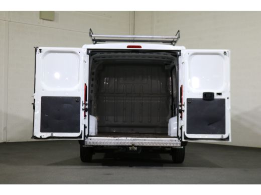 Citroën Jumper 2.0 BlueHDi L1 H1 Airco Navigatie Trekhaak ActivLease financial lease