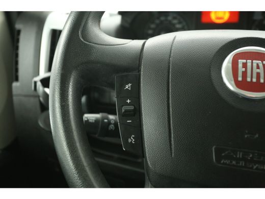 Fiat Ducato 30 2.3 MultiJet L2H2 Automaat Airco Camera Cruise Navigatie 3 Persoons Elektrpakket Trekhaak ActivLease financial lease