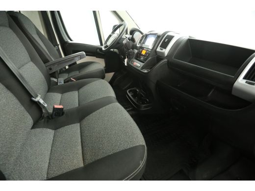 Fiat Ducato 30 2.3 MultiJet L2H2 Automaat Airco Camera Cruise Navigatie 3 Persoons Elektrpakket Trekhaak ActivLease financial lease