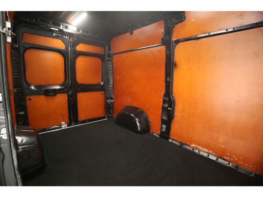 Fiat Ducato 30 2.3 MultiJet L2H2 Automaat Airco Camera Cruise Navigatie 3 Persoons Elektrpakket Trekhaak ActivLease financial lease