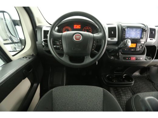 Fiat Ducato 30 2.3 MultiJet L2H2 Automaat Airco Camera Cruise Navigatie 3 Persoons Elektrpakket Trekhaak ActivLease financial lease
