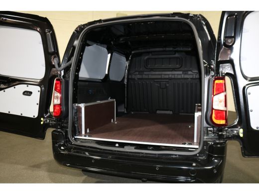 Fiat E-Doblò 136 L2 50 kWh ActivLease financial lease