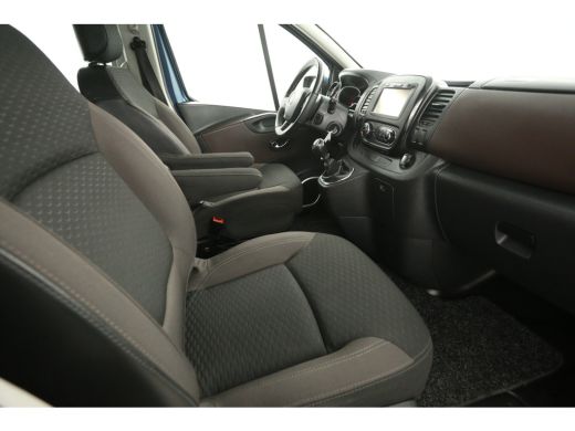 Fiat Talento 1.6 EcoJet L2H1 Dubbele Cabine Airco Cruise Camera 5 Persoons Navi PDC 17"LMV Trekhaak ActivLease financial lease