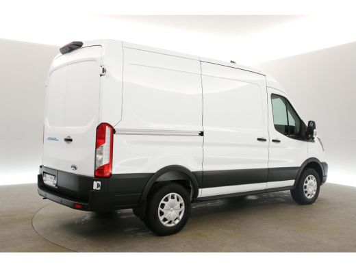 Ford E-Transit 390 68 kWh L2H2 | GRATIS E-Step! | Elektrisch 184PK | EMISSIEVRIJE ZONE | Automaat Airco Adaptive... ActivLease financial lease