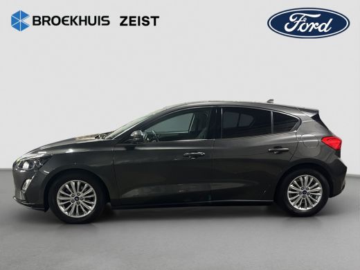 Ford Focus 1.0 EcoBoost Titanium 5-deurs | 100% dealer o.h. | LED-verlichting | Keyless-entry | Privacy-glas... ActivLease financial lease
