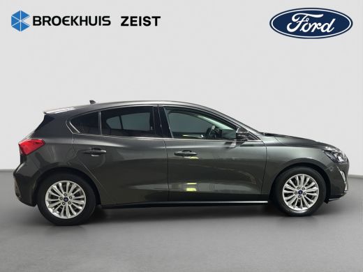Ford Focus 1.0 EcoBoost Titanium 5-deurs | 100% dealer o.h. | LED-verlichting | Keyless-entry | Privacy-glas... ActivLease financial lease