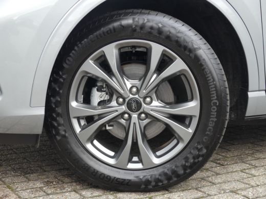 Ford Kuga 2.5 PHEV 225PK ST-Line | TREKHAAK | NAVI | PARKEERSENSOREN | CAMERA | 18'' LMV | ActivLease financial lease