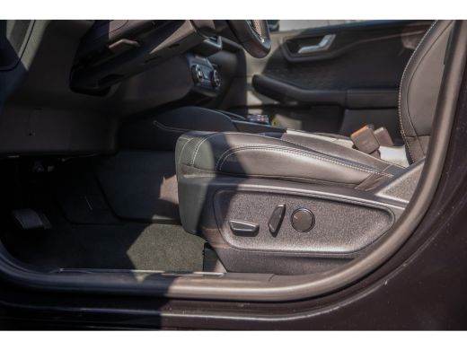Ford Kuga Ford 2.5 PHEV Vignale | Trekhaak ActivLease financial lease