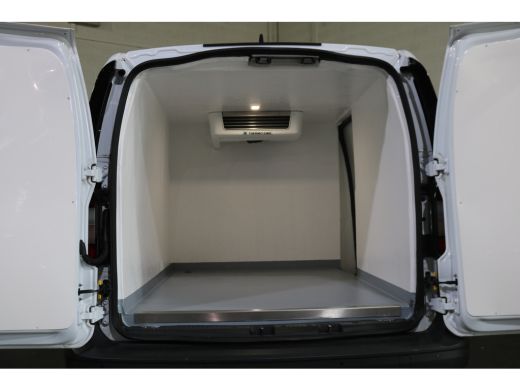 Ford Transit Connect 2.0 EcoBlue 122pk L2 Trend Automaat Koelwagen BPM VRIJ ActivLease financial lease