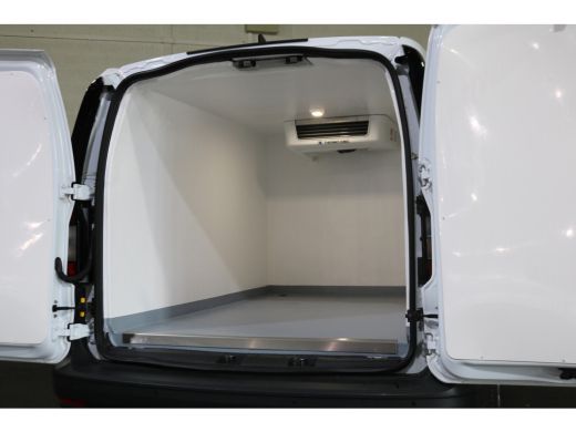 Ford Transit Connect 2.0 EcoBlue 122pk L2 Trend Automaat Koelwagen BPM VRIJ ActivLease financial lease