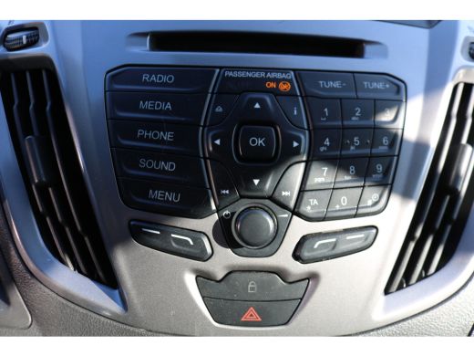 Ford Transit Custom 2.0 TDci 130pk L2 H1 Trend Airco 2.8T Trekhaak Euro 6 ActivLease financial lease
