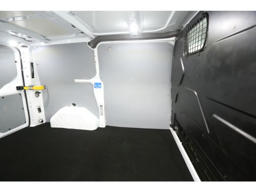 Ford Transit Custom 2.0 TDCI L1H1 Airco Cruise Camera Navigatie 3 Persoons PDC LED Elektrpakket Trekhaak ActivLease financial lease
