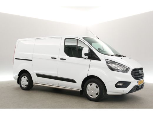 Ford Transit Custom 2.0 TDCI L1H1 Airco Cruise Camera Navigatie 3 Persoons PDC LED Elektrpakket Trekhaak ActivLease financial lease