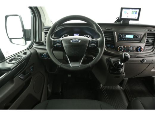 Ford Transit Custom 2.0 TDCI L1H1 Airco Cruise Camera Navigatie 3 Persoons PDC LED Elektrpakket Trekhaak ActivLease financial lease