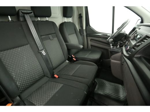 Ford Transit Custom 280 2.0 TDCI L1H1 Airco Cruise LED PDC 3 Persoons Imperiaal Elektrpakket Trekhaak ActivLease financial lease