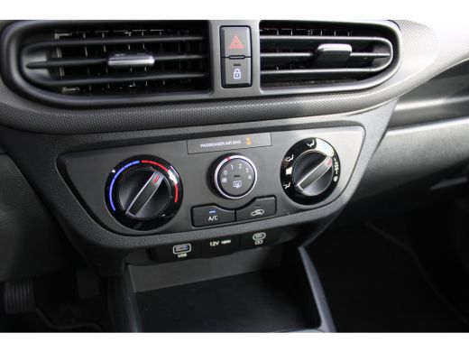 Hyundai i10 1.0 Comfort | CarPlay/Android Auto | Cruise Control | Airconditioning | LED Dagrijverlichting ActivLease financial lease
