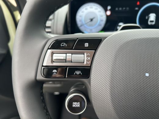 Hyundai Inster Evolve 49 kWh | Achteruitrijcamera | Adaptieve Cruise Control | Stoelverwarming | Stuurwielverwar... ActivLease financial lease