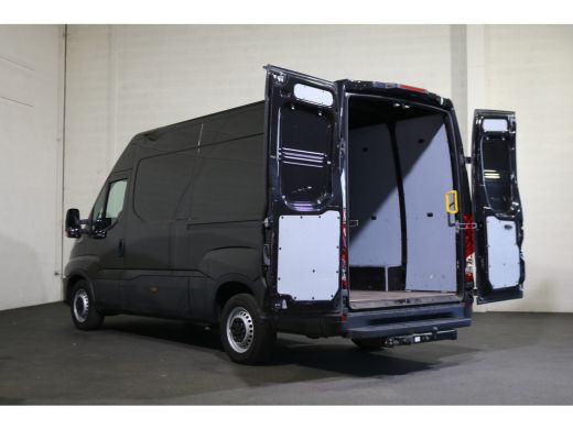 Iveco Daily 35S16 Hi-Matic Automaat Airco Navigatie 3.5T Trekhaak ActivLease financial lease