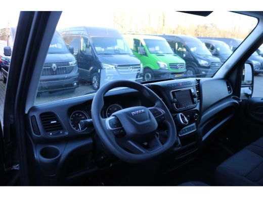 Iveco Daily 35S16 Hi-Matic Automaat Airco Navigatie 3.5T Trekhaak ActivLease financial lease