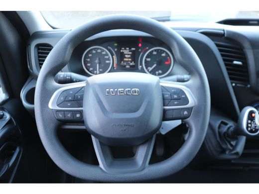 Iveco Daily 35S16 Hi-Matic Automaat Airco Navigatie 3.5T Trekhaak ActivLease financial lease
