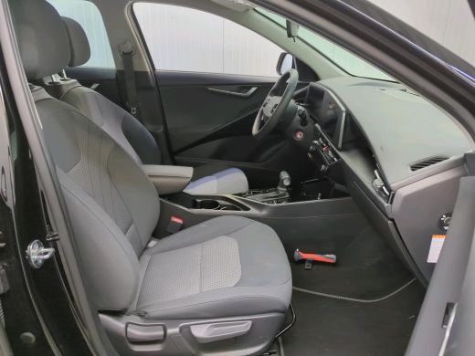 Kia Niro 1.6 GDi Hybrid ComfortLine NL AUTO | 1E EIG | CAMERA | ActivLease financial lease