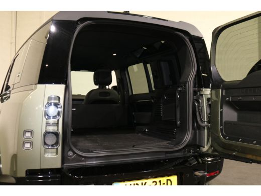 Land Rover Defender 3.0 D300 110 MHEV S Grijs Kenteken BPM Vrij ActivLease financial lease