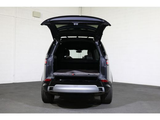 Land Rover Discovery 3.0 Td6 HSE Black Line Grijs Kenteken BPM vrij ActivLease financial lease
