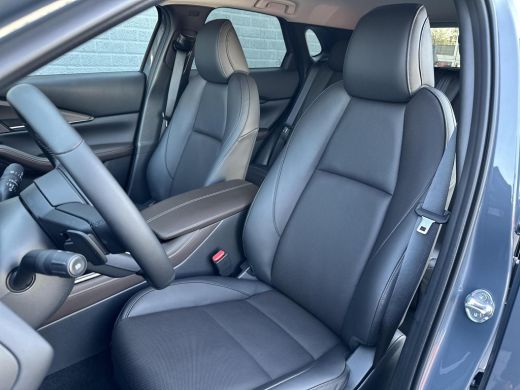 Mazda CX-30 2.5 e-SkyActiv-G M Hybrid Takumi AUTOMAAT | Navigatie | Apple CarPlay/Android auto | 360 Camera |... ActivLease financial lease