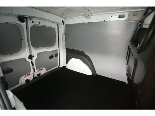 Mercedes Citan 109 CDI BlueEFFICIENCY L1H1 Airco Parkeersensoren Elektrpakket Schuifdeur Trekhaak ActivLease financial lease