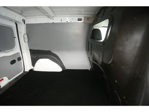 Mercedes Citan 109 CDI BlueEFFICIENCY L1H1 Airco Parkeersensoren Elektrpakket Schuifdeur Trekhaak ActivLease financial lease