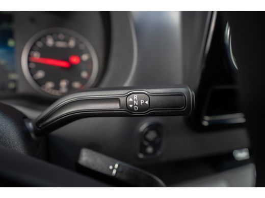 Mercedes Sprinter 317 1.9 CDI L2H2 170PK AUT 3,5T trekgewicht, Distronic, 10,25 MBUX, Navigatie, LED, side assist, ... ActivLease financial lease
