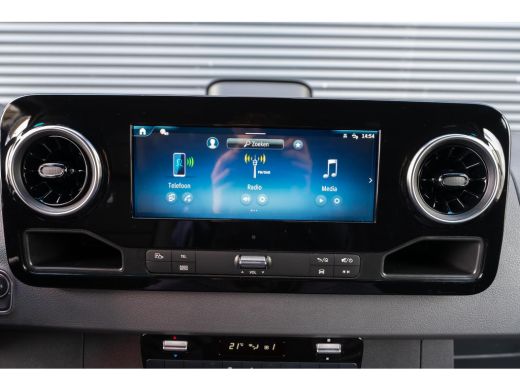 Mercedes Sprinter 317 1.9 CDI L2H2 170PK AUT 3,5T trekgewicht, Distronic, 10,25 MBUX, Navigatie, LED, side assist, ... ActivLease financial lease